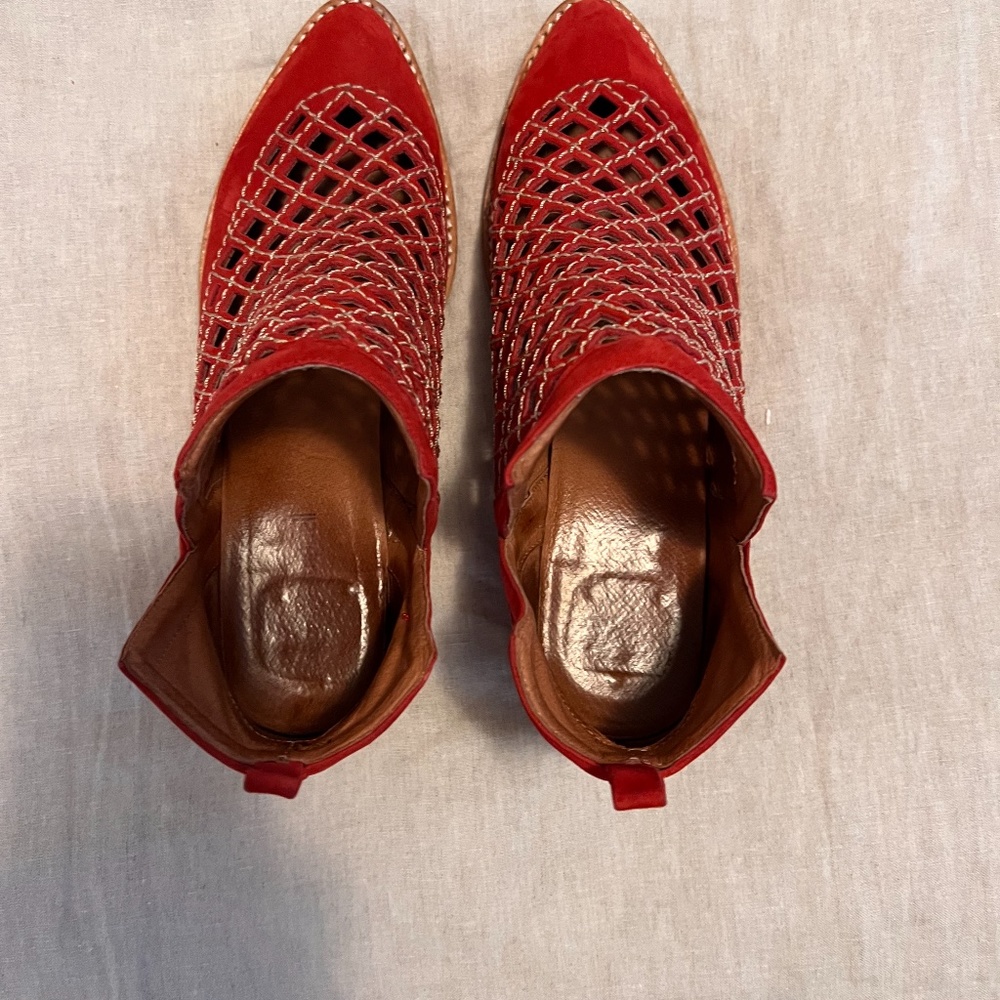 Jeffrey Campbell Taggart Bootie, Red, size 7.5 - Picture 3 of 4
